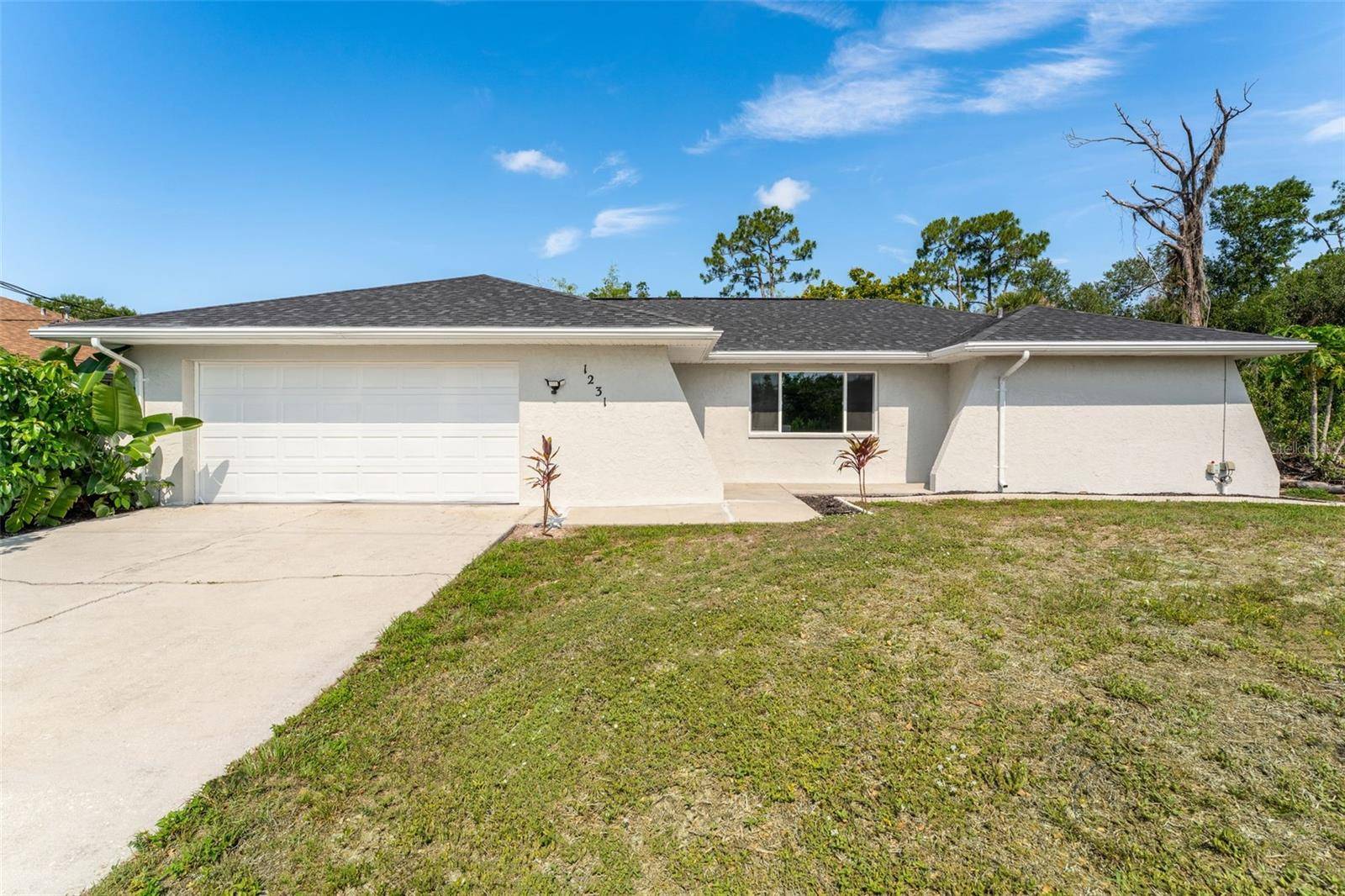Port Charlotte, FL 33952,1231 BEACON DR