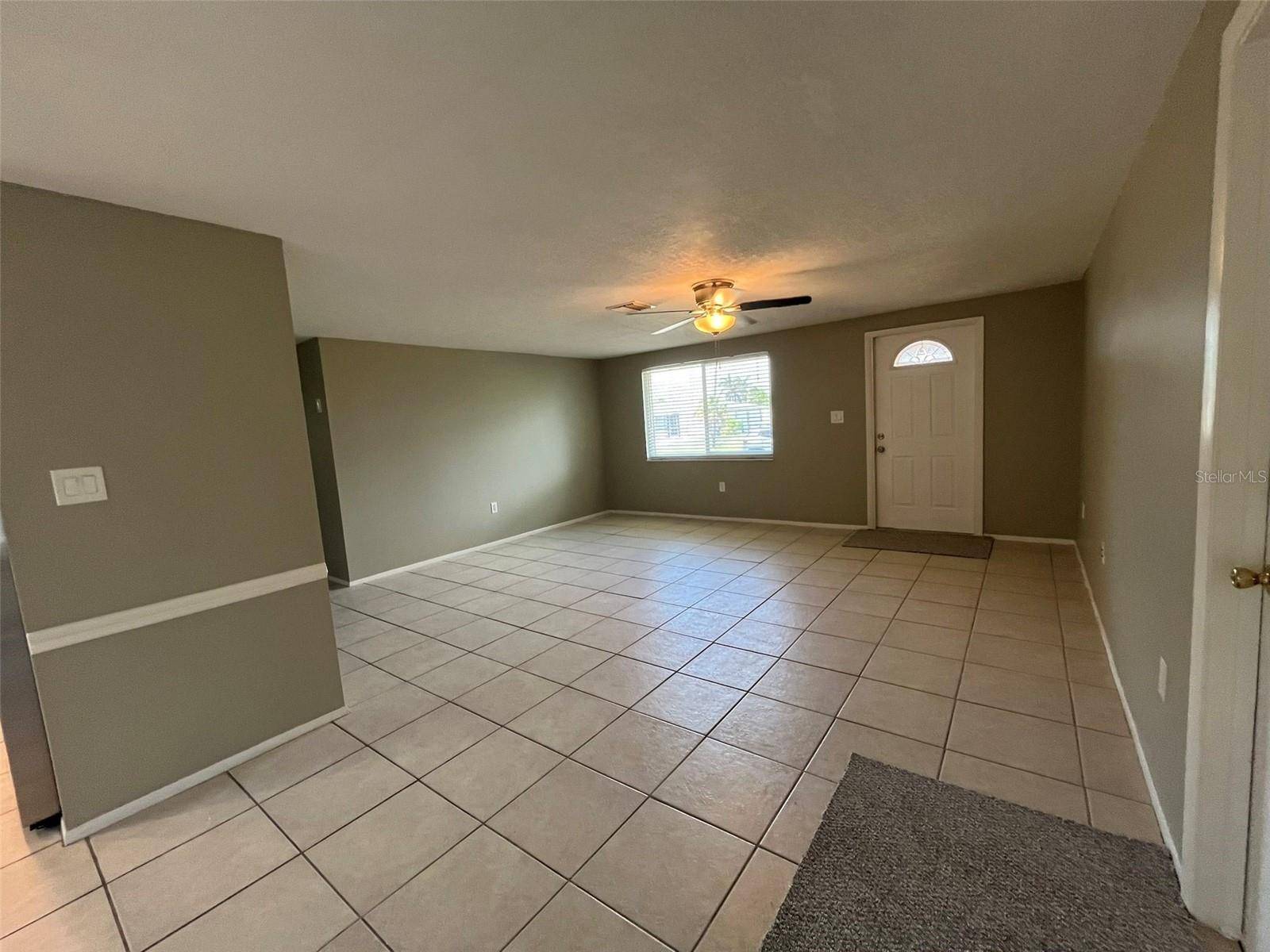 Port Charlotte, FL 33952,3251 PINETREE ST
