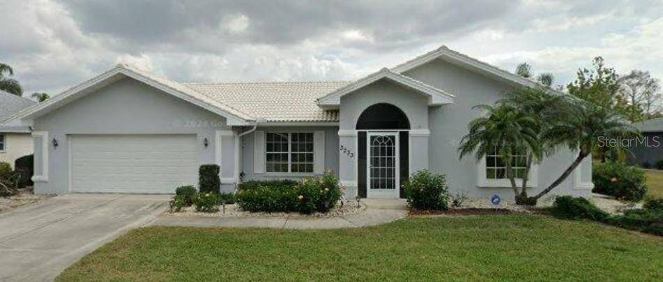Venice, FL 34293,3233 MEADOW RUN DR