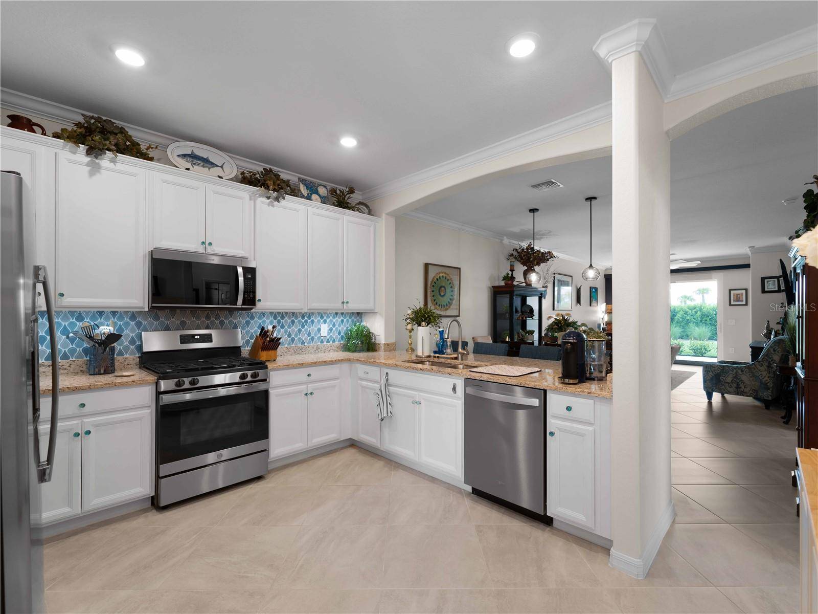 Punta Gorda, FL 33982,17857 WOODLAND CT