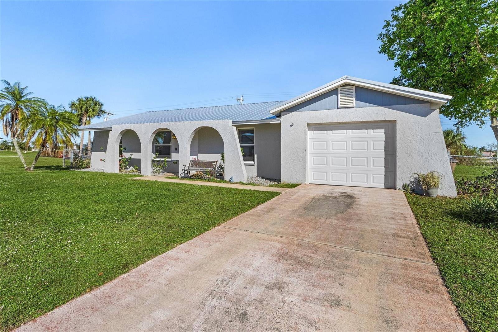 Cape Coral, FL 33909,2017 NE 15TH PL