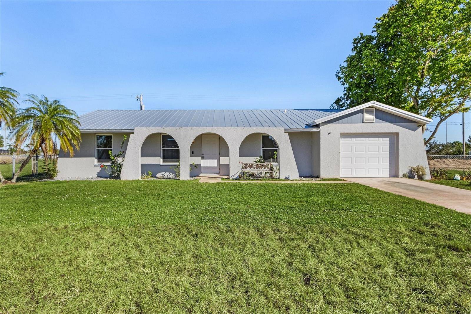 Cape Coral, FL 33909,2017 NE 15TH PL