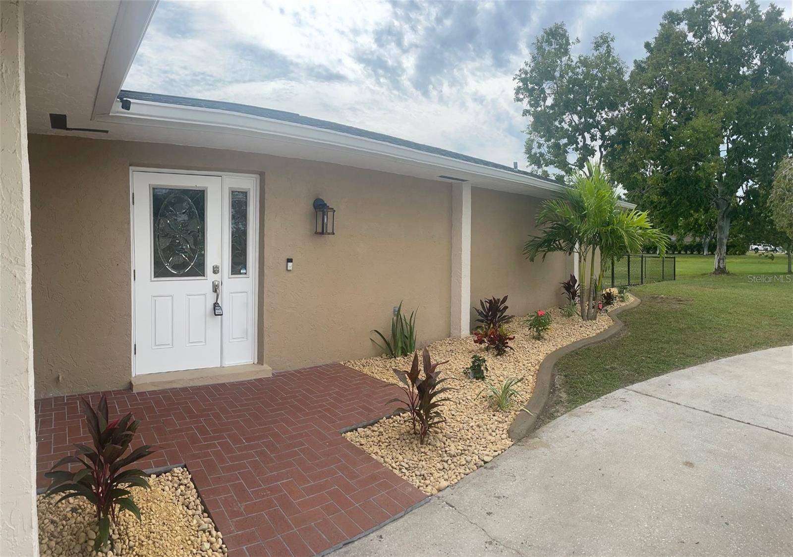 Punta Gorda, FL 33983,26129 MADRAS CT