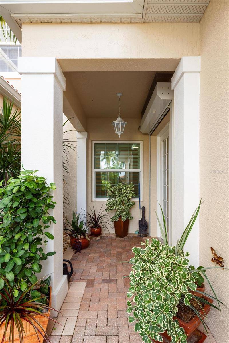 Punta Gorda, FL 33950,2630 TARPON COVE DR #212