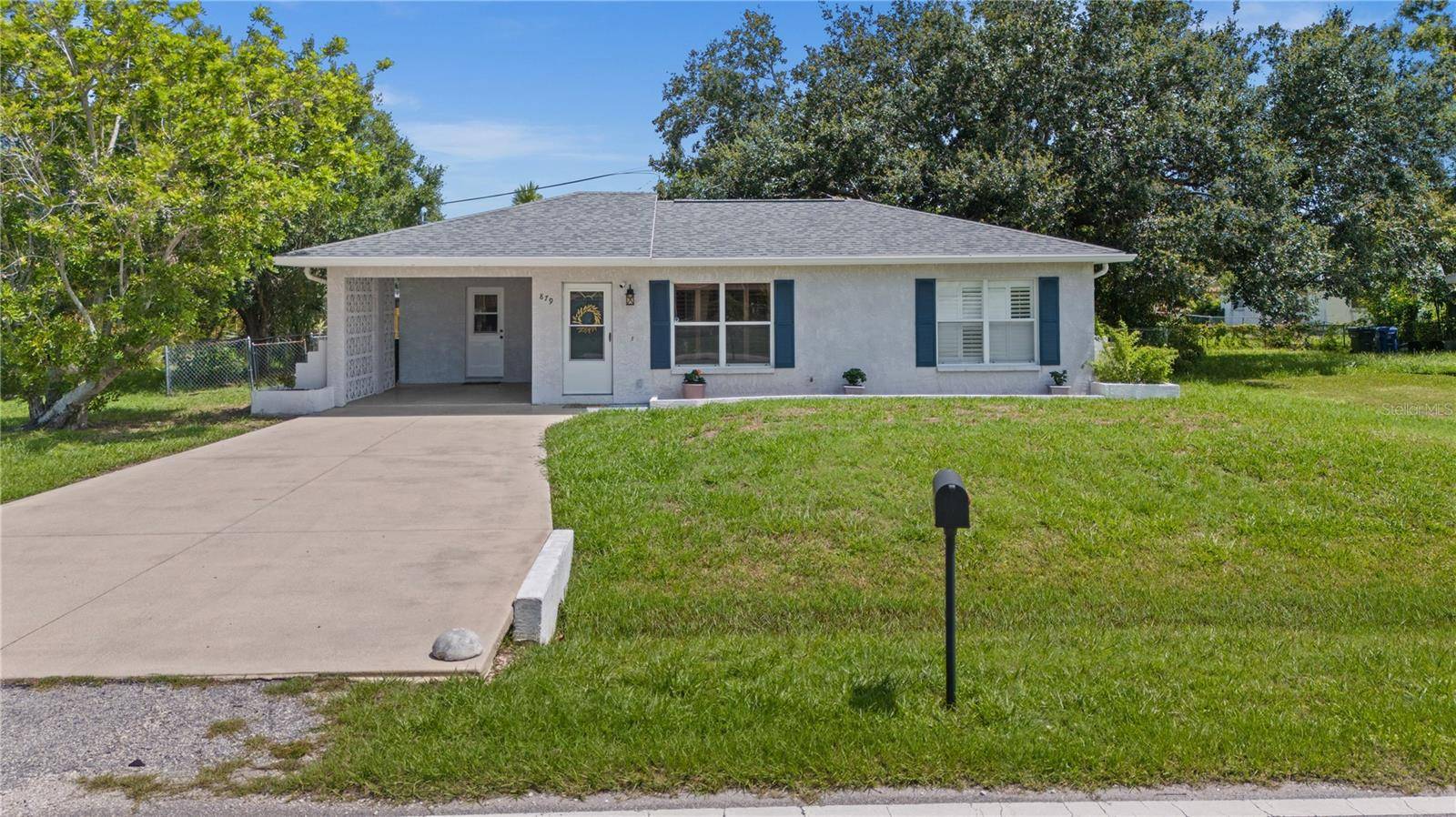 Venice, FL 34293,879 E SEMINOLE DR