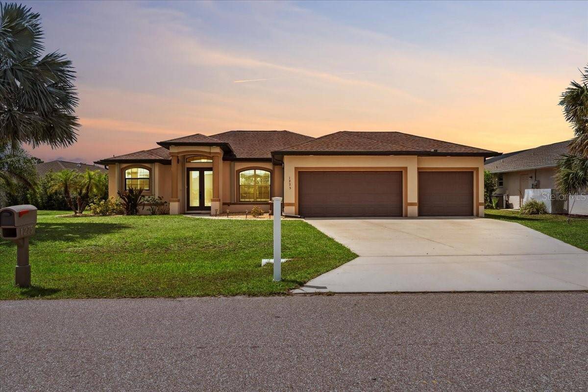 Punta Gorda, FL 33983,1275 BLUE LAKE CIR