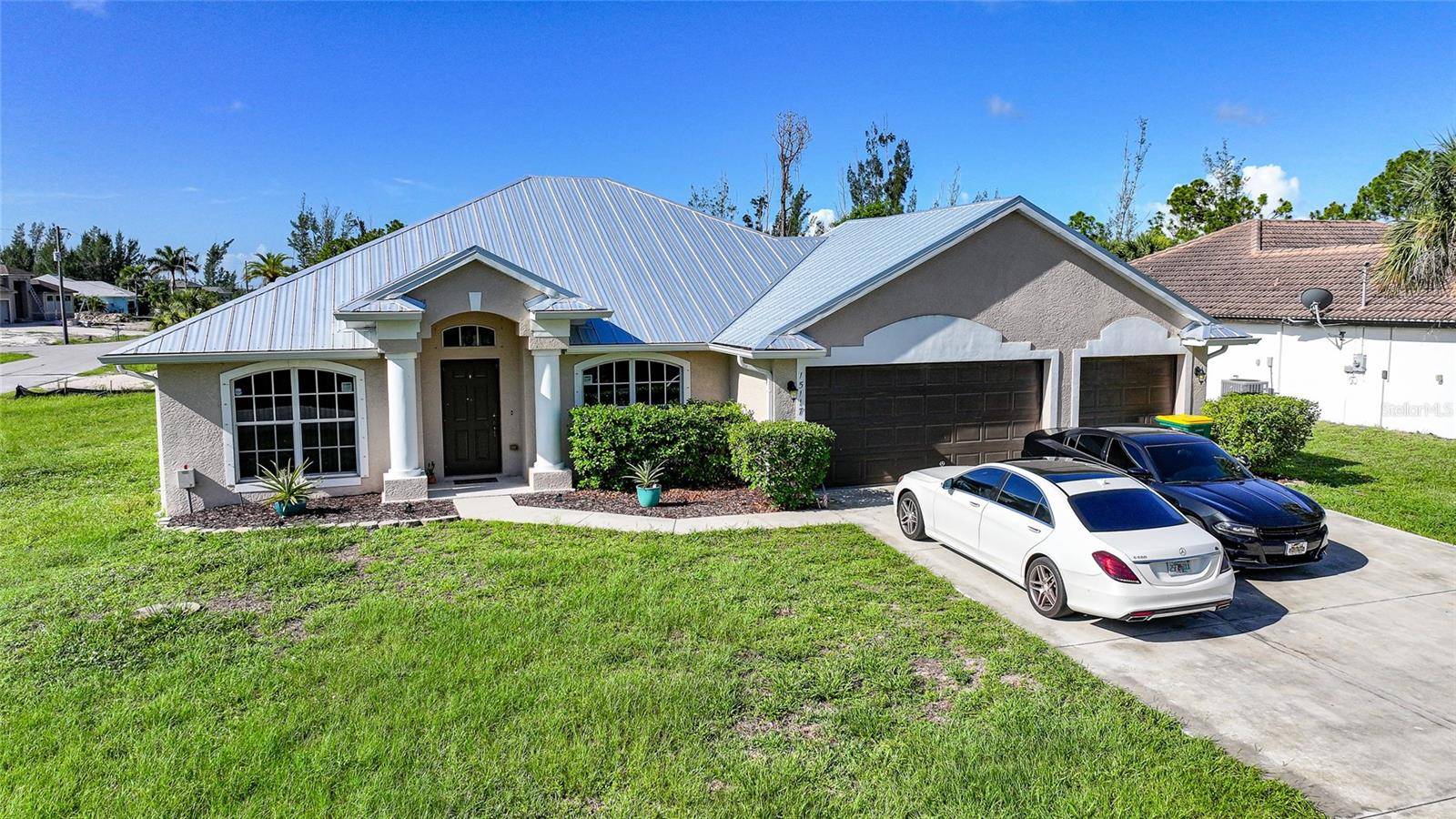 Port Charlotte, FL 33981,15117 LYNEBURG AVE