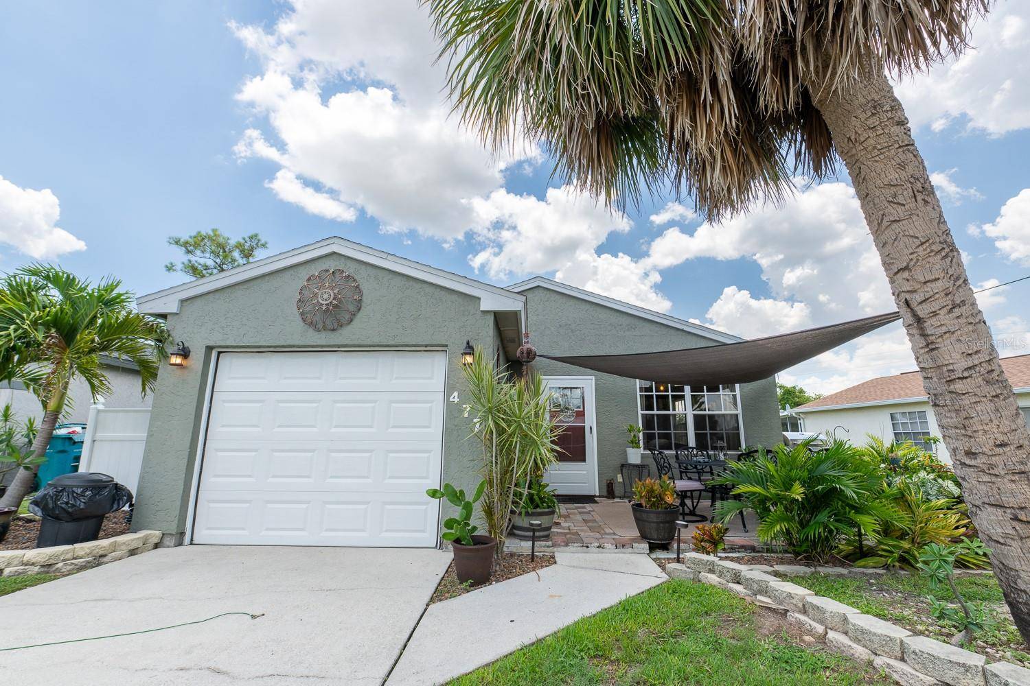 Port Charlotte, FL 33954,477 RICOLD TER