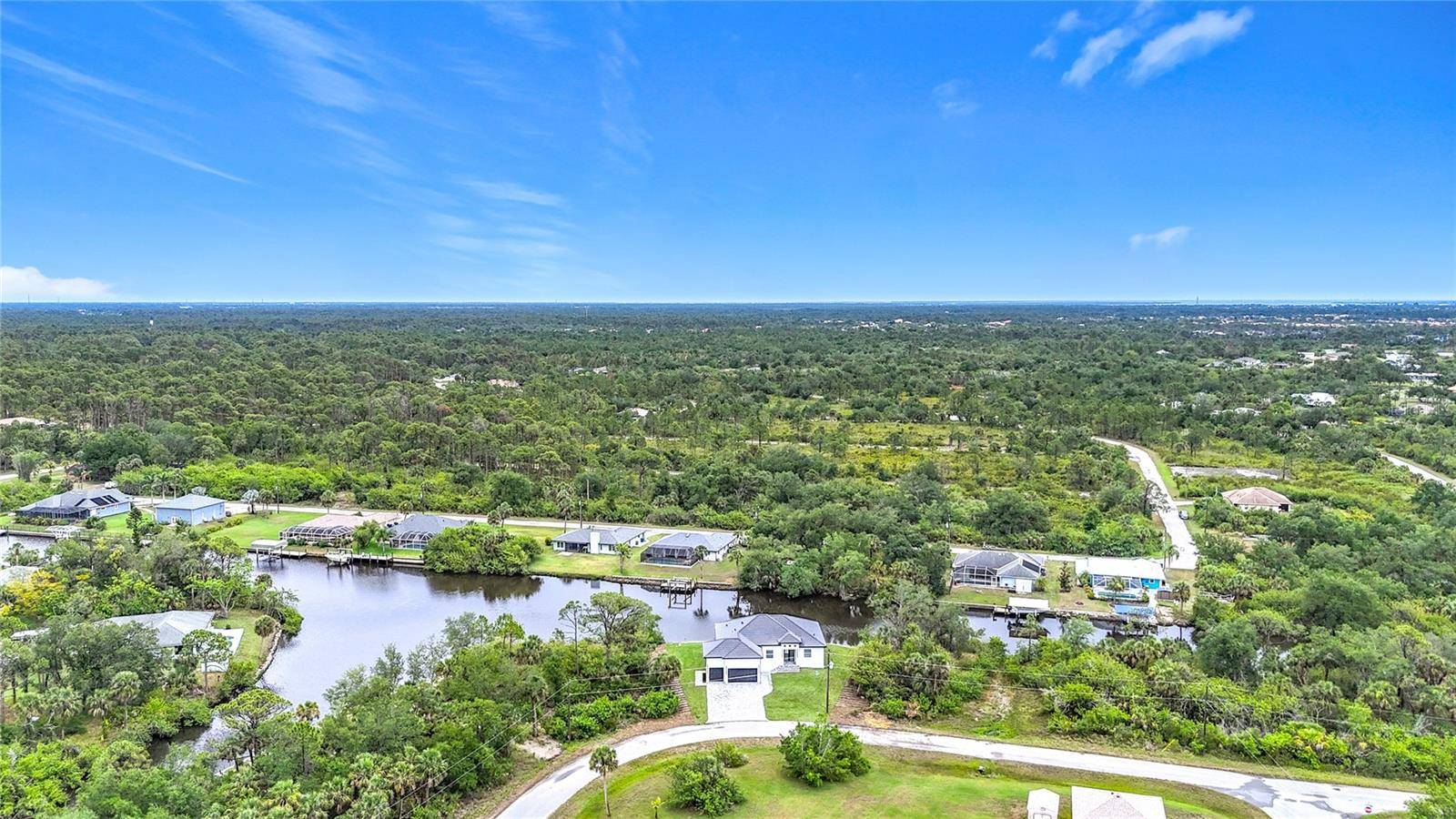 Port Charlotte, FL 33953,576 MCDILL DR