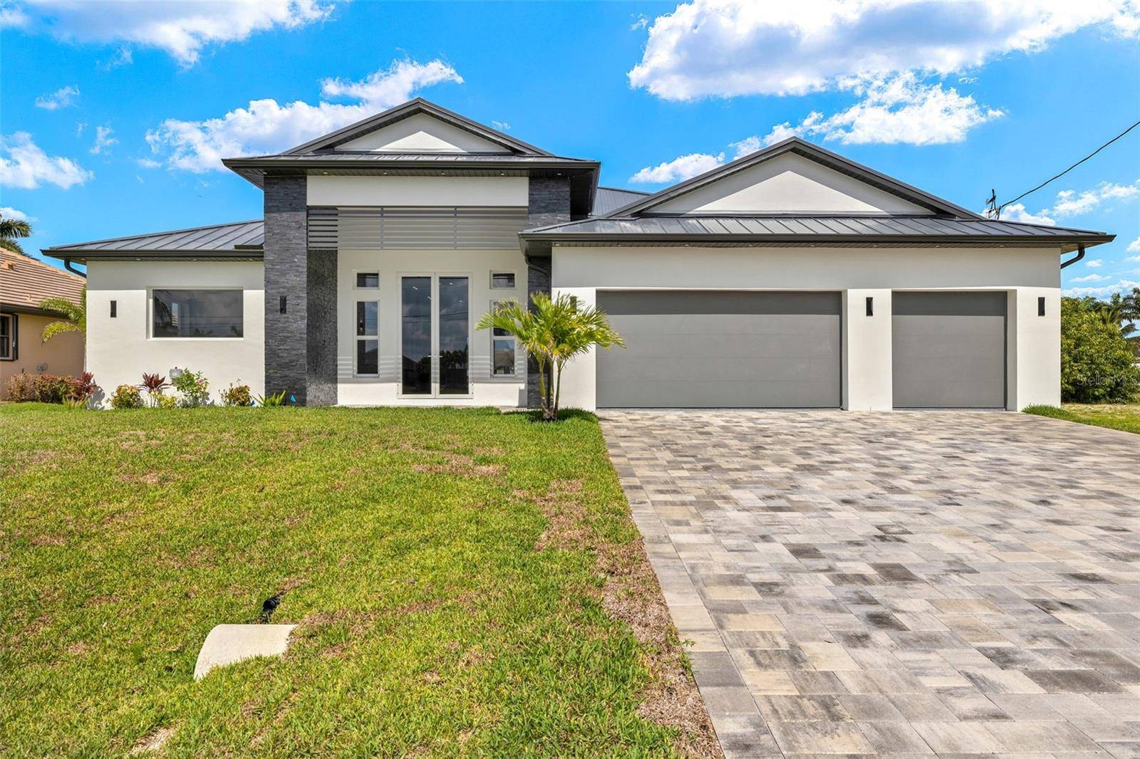 Cape Coral, FL 33993,816 NW 39TH AVE