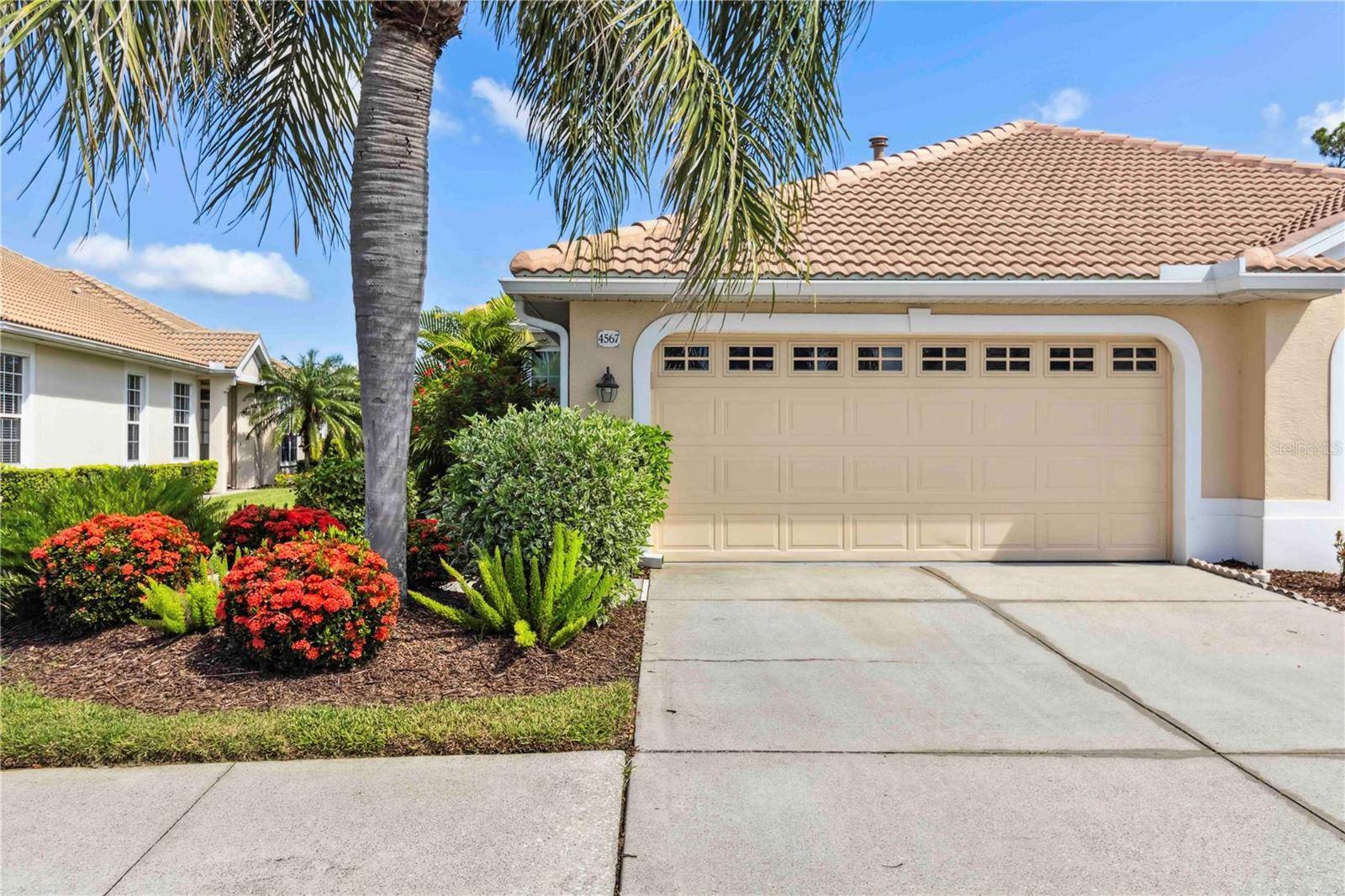 North Port, FL 34287,4567 WHISPERING OAKS DR