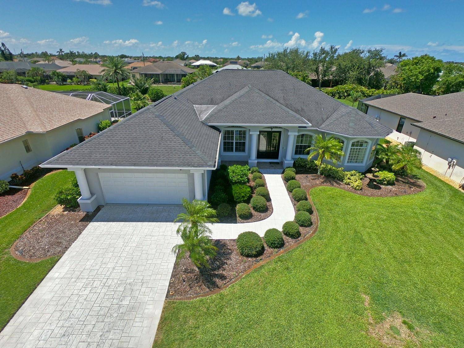 Rotonda West, FL 33947,260 ROTONDA BLVD E
