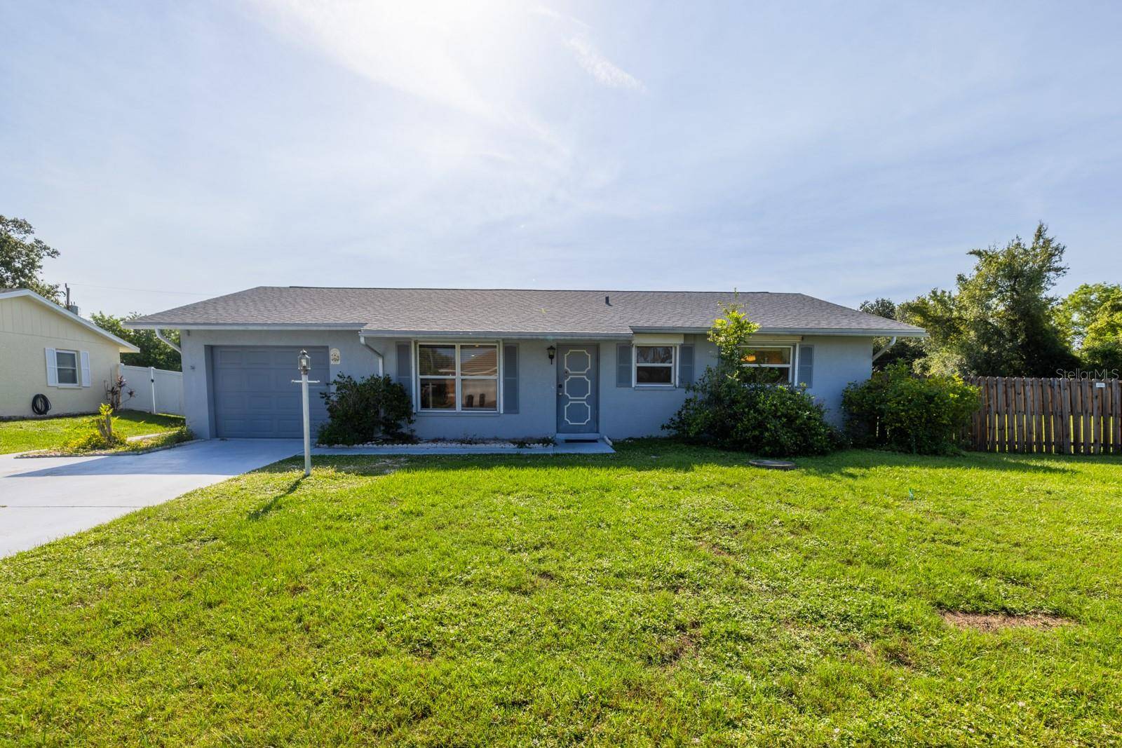 Port Charlotte, FL 33952,3270 ITHACA ST