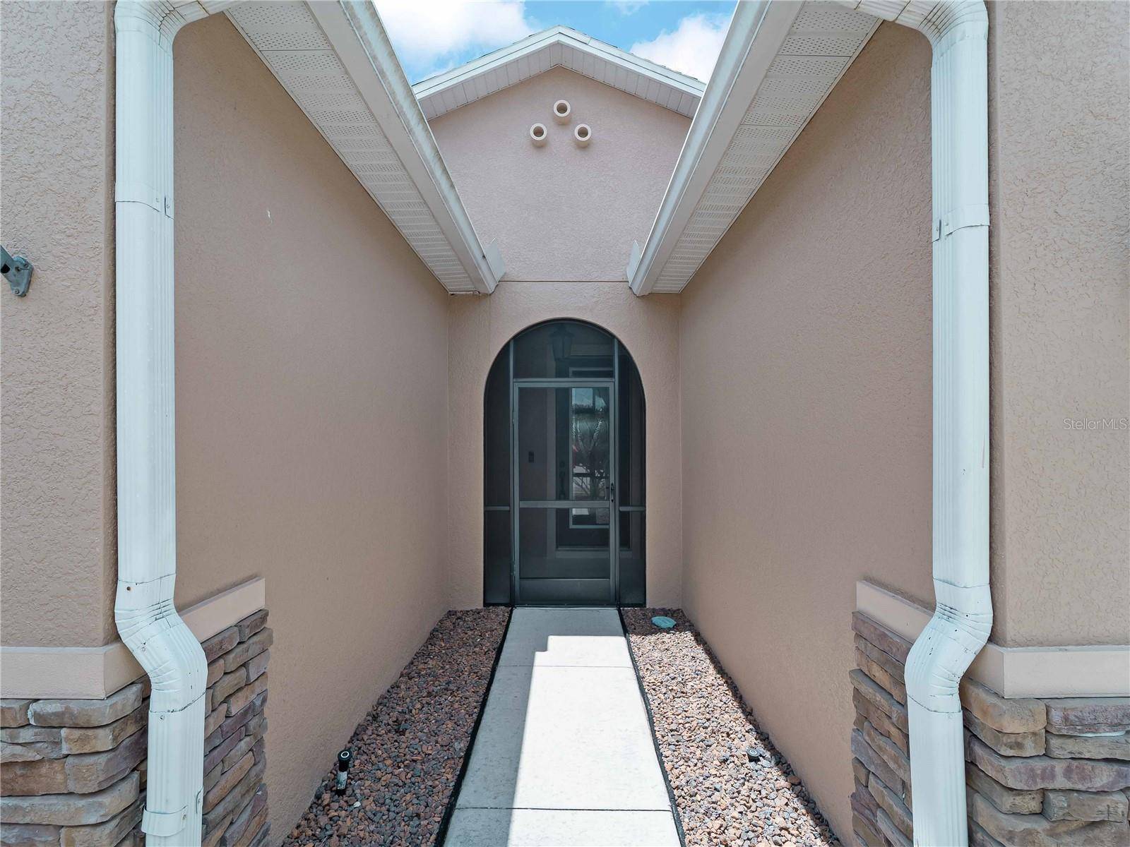 Punta Gorda, FL 33950,10131 WINDING RIVER RD