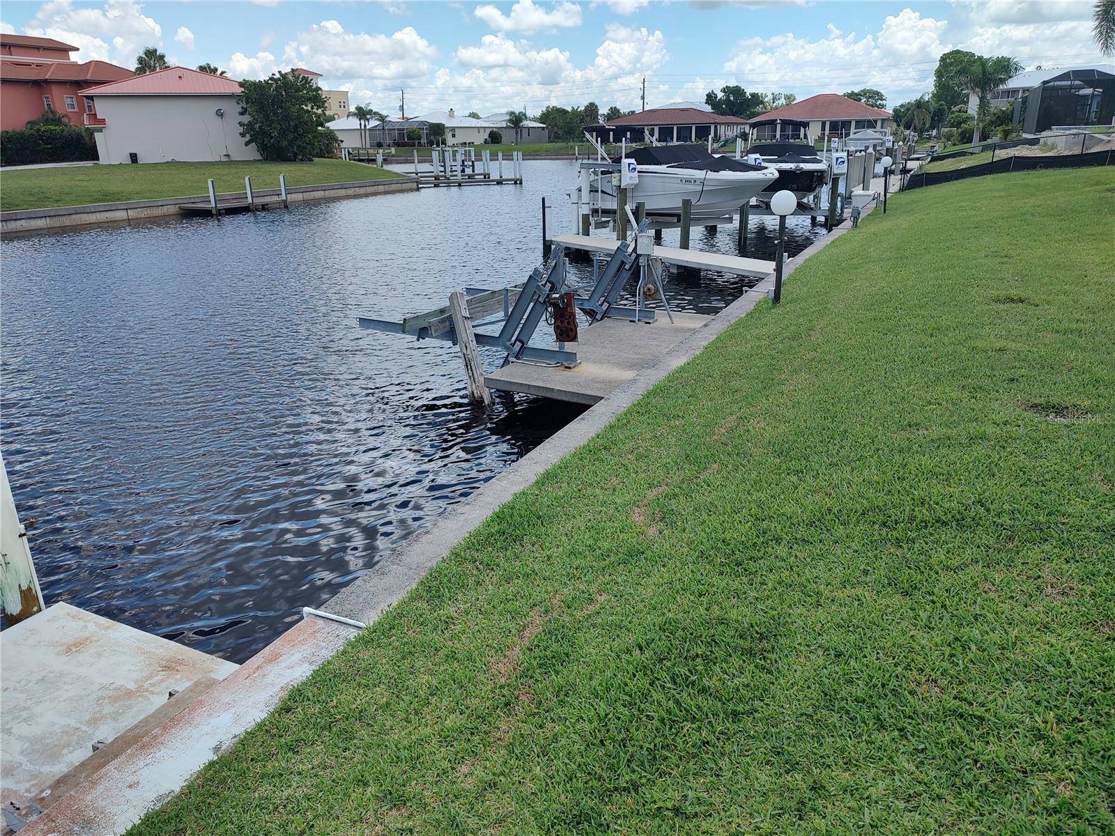 Punta Gorda, FL 33950,2732 MAGDALINA DR #C