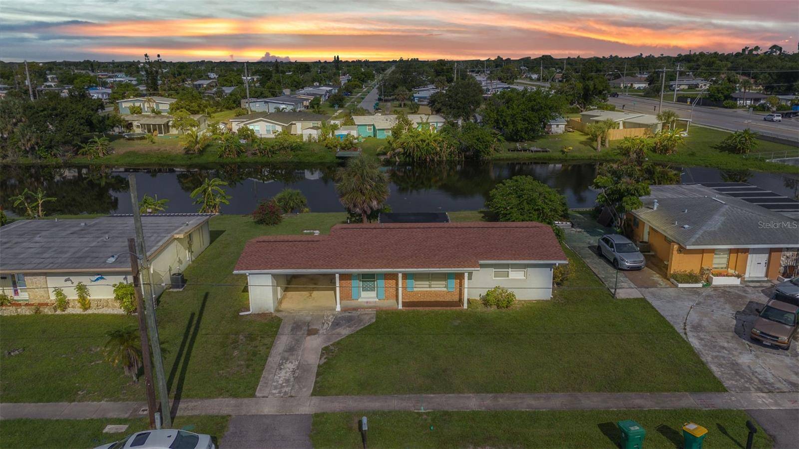 Port Charlotte, FL 33952,2153 HARIET ST