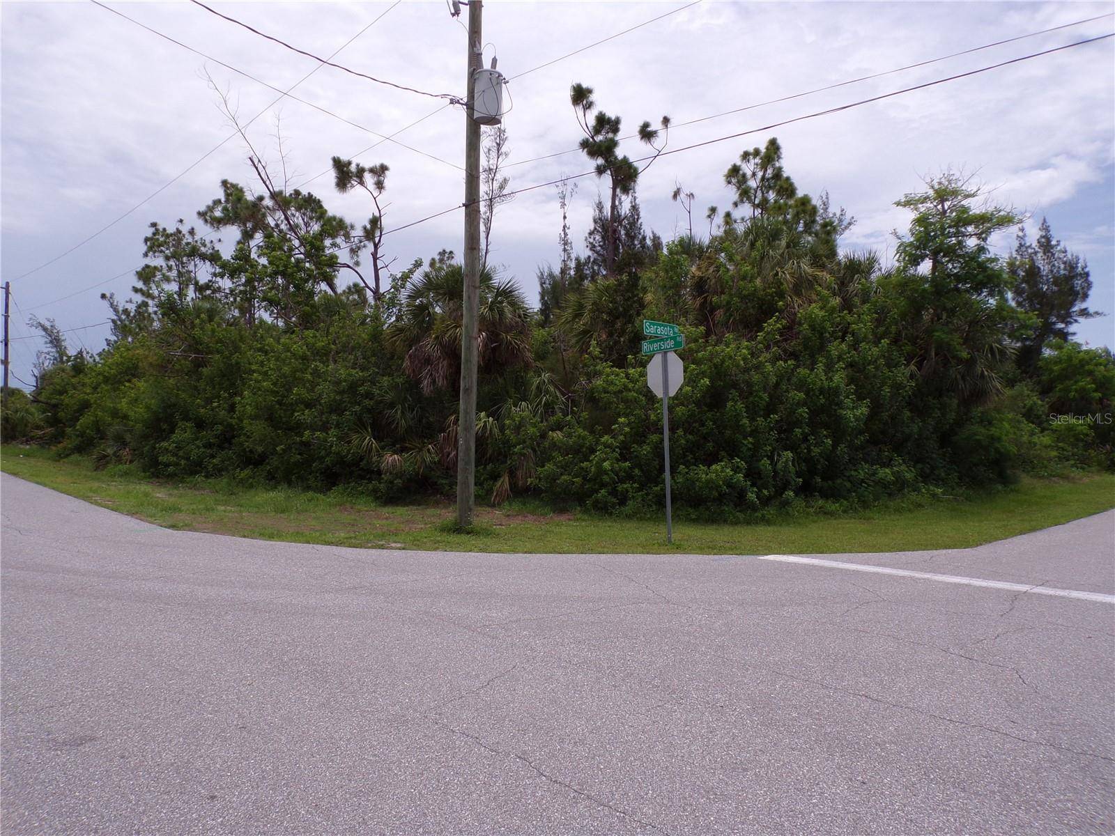 Port Charlotte, FL 33981,10416 SARASOTA RD