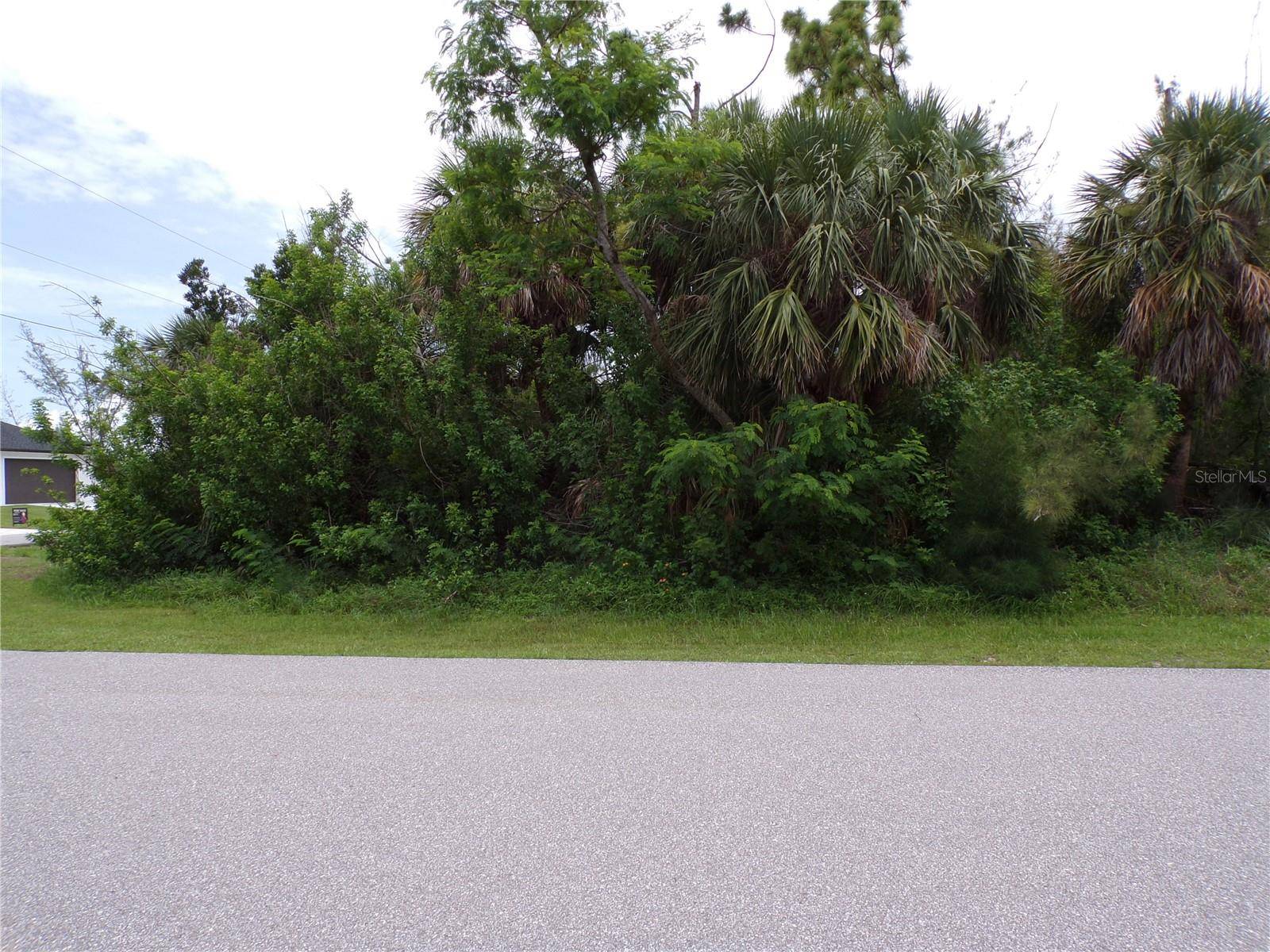 Port Charlotte, FL 33981,10416 SARASOTA RD