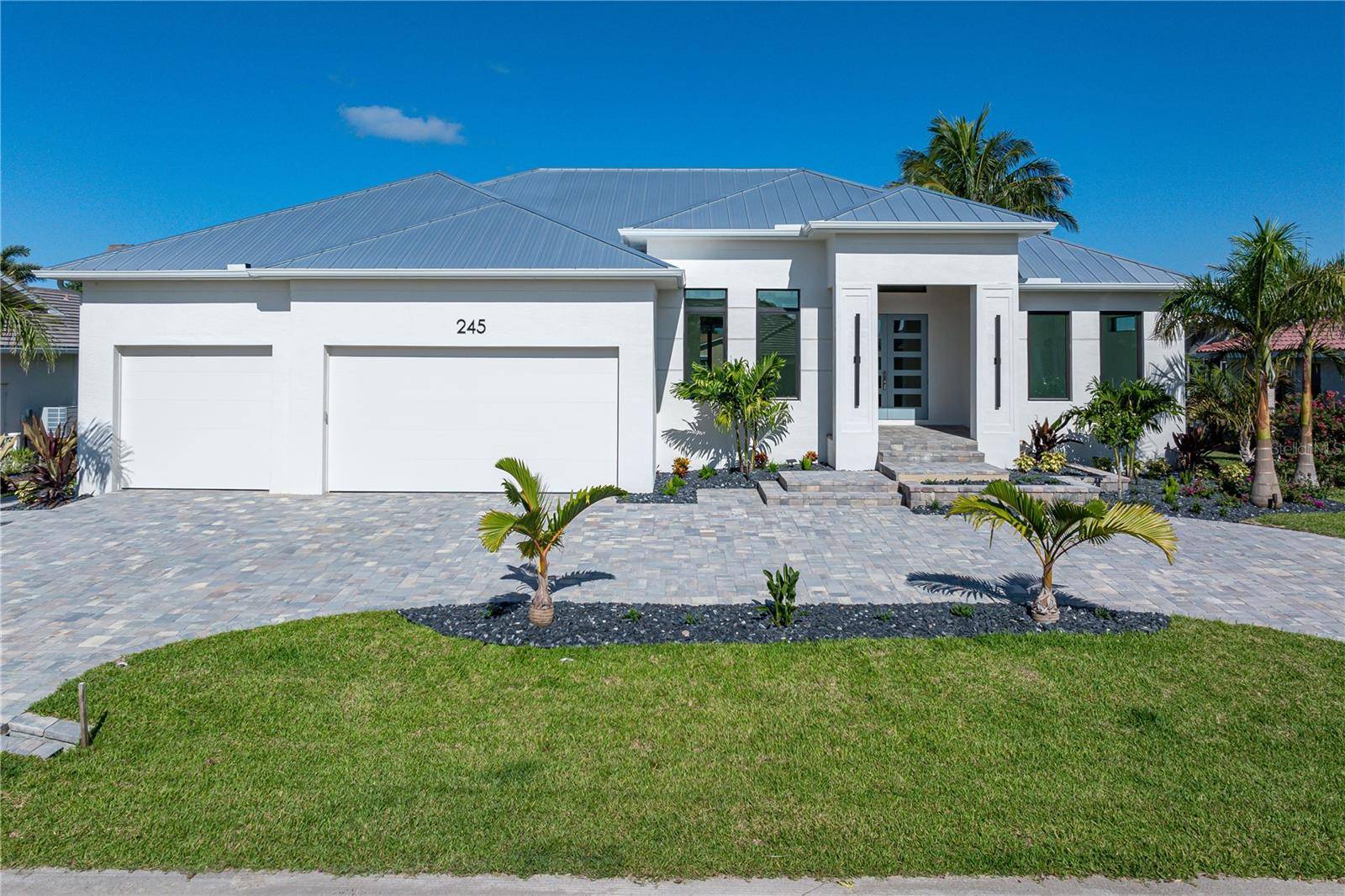 Punta Gorda, FL 33950,245 LIDO DR