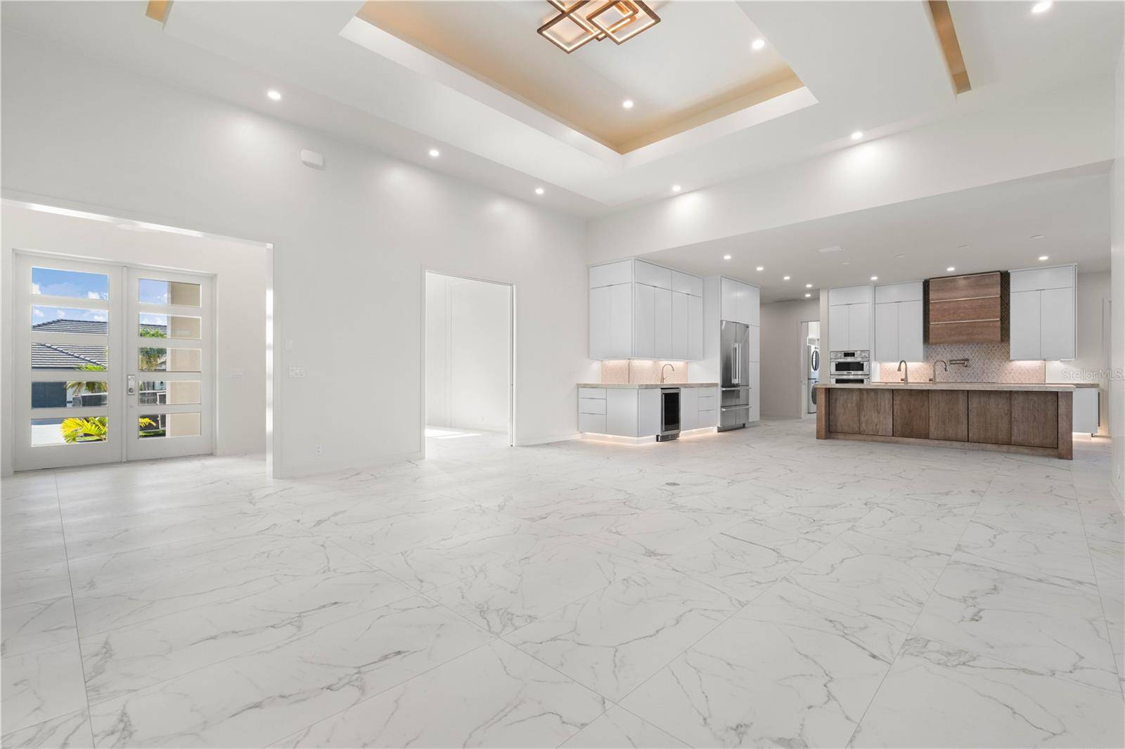 Punta Gorda, FL 33950,245 LIDO DR