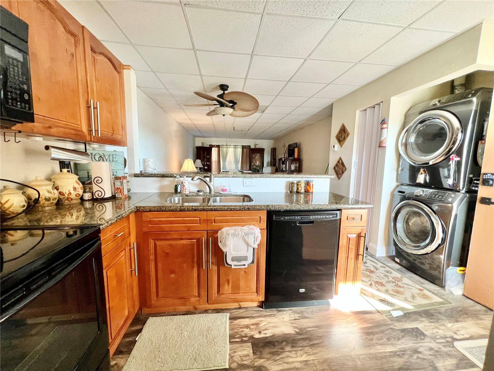 Port Charlotte, FL 33952,3116 HARBOR BLVD #1B
