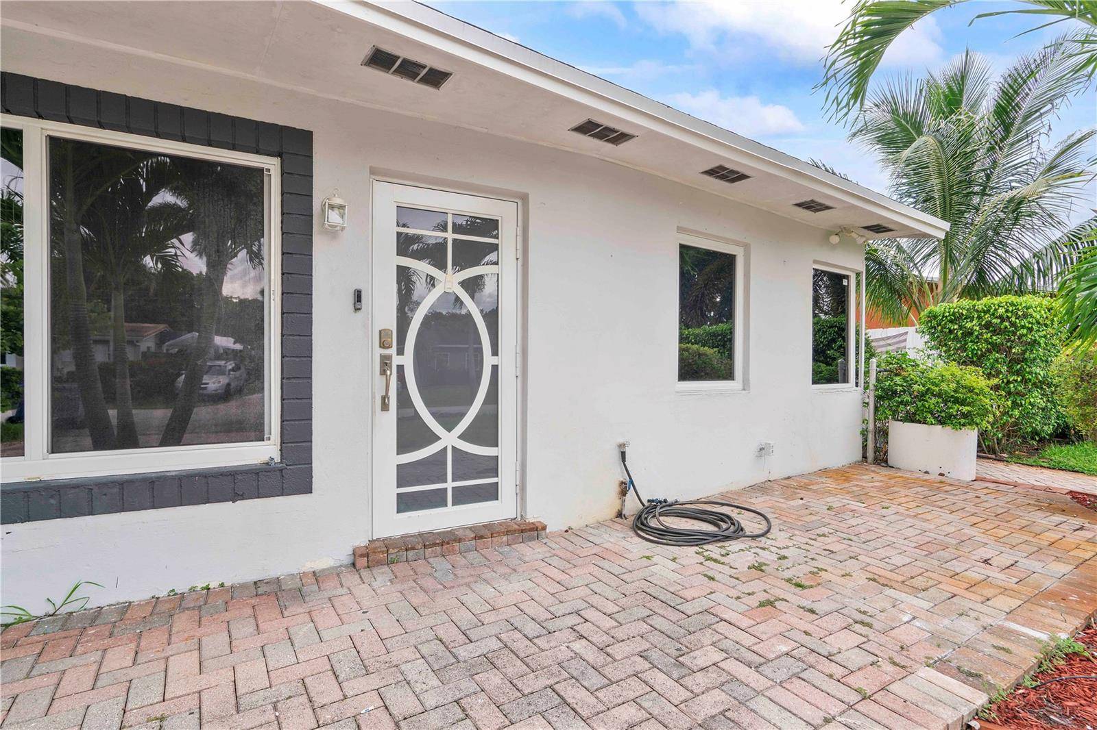 Pompano Beach, FL 33064,1541 NE 32ND PL
