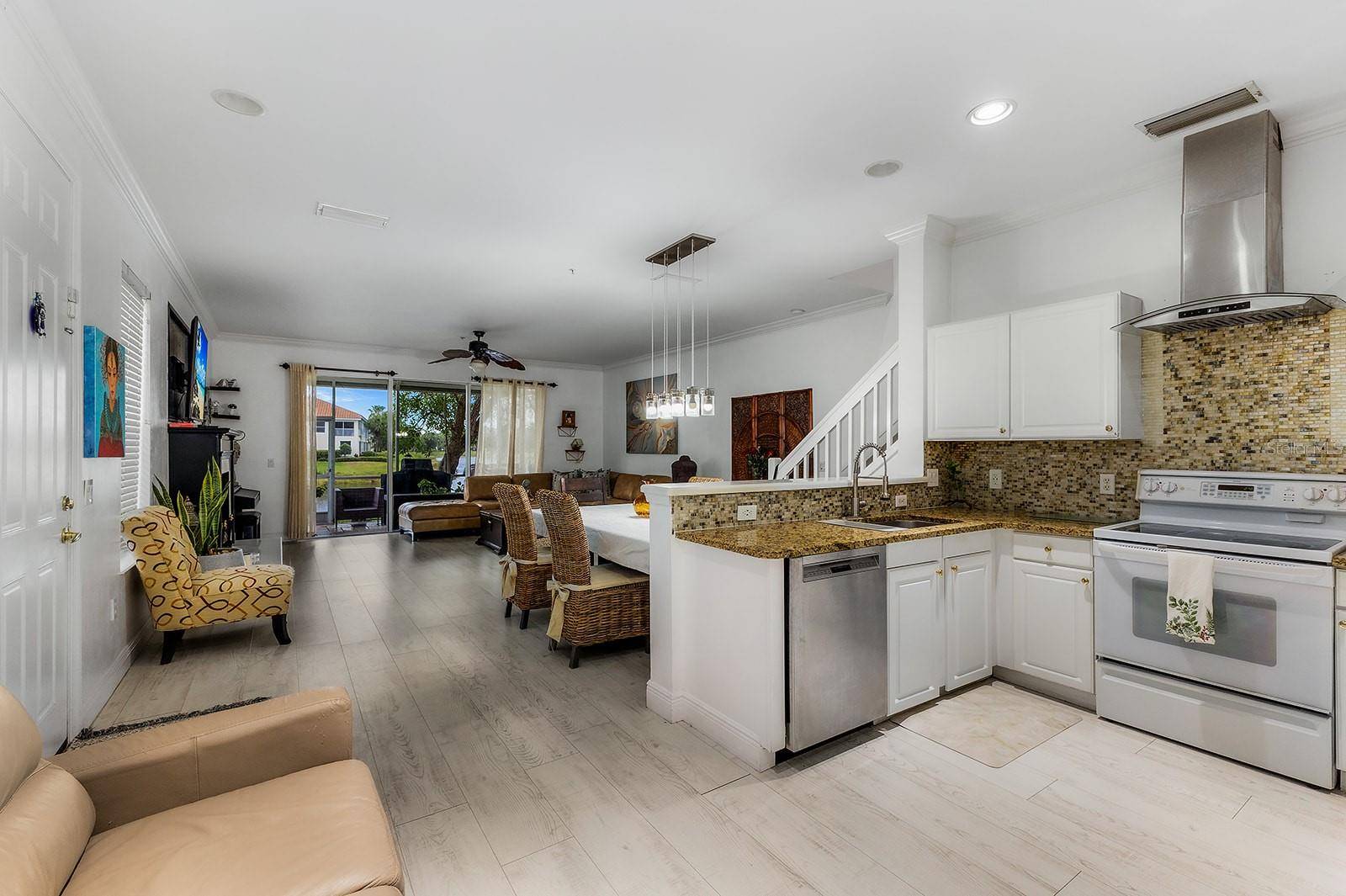 Naples, FL 34105,1064 HAMPTON CIR #54