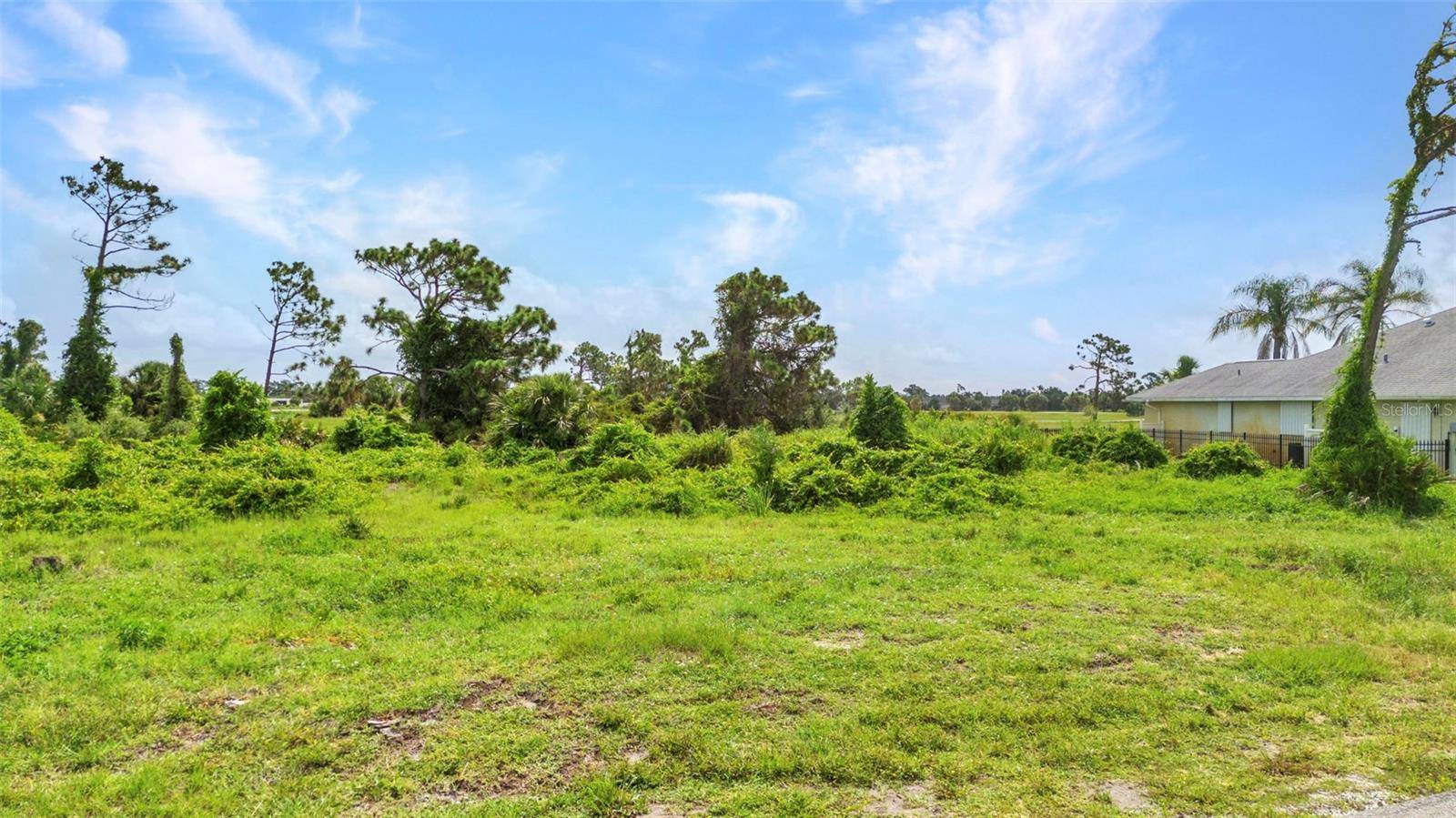 Rotonda West, FL 33947,22 SPORTSMAN PL