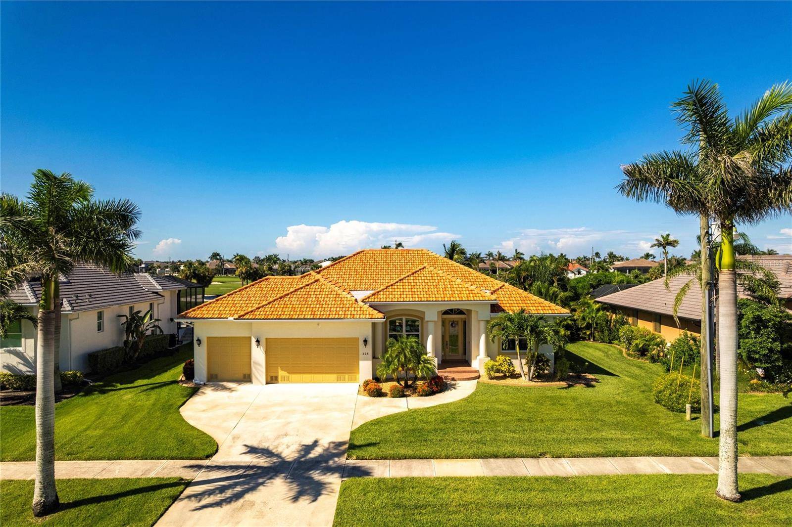Punta Gorda, FL 33950,325 MADRID BLVD