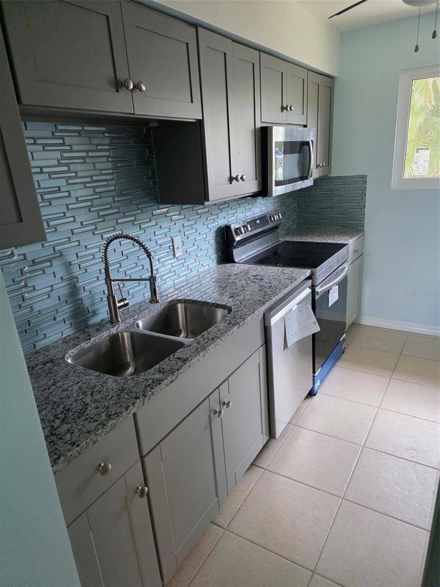 Punta Gorda, FL 33950,1020 W MARION AVE #41