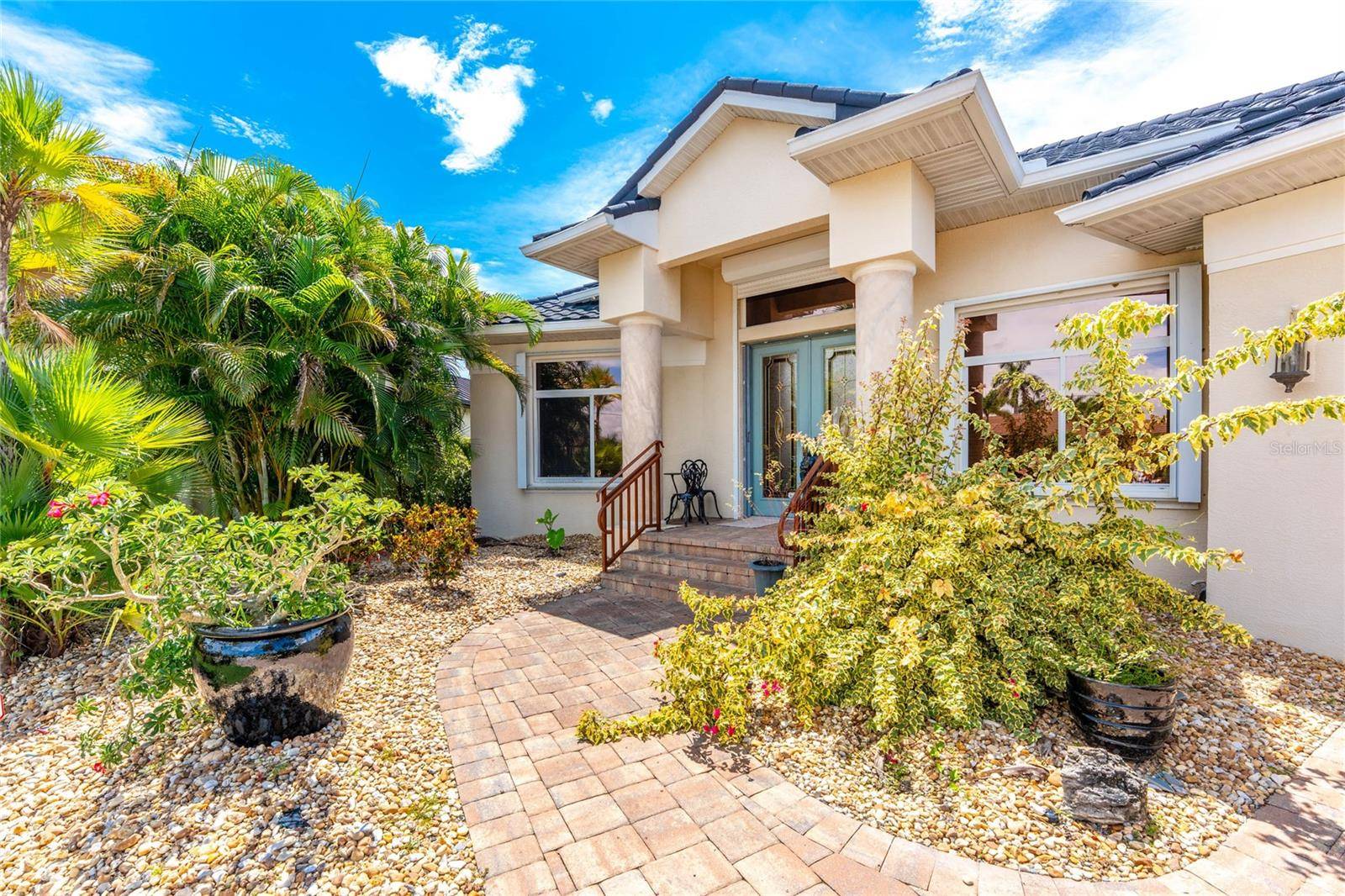 Punta Gorda, FL 33950,3835 AVES ISLAND CT