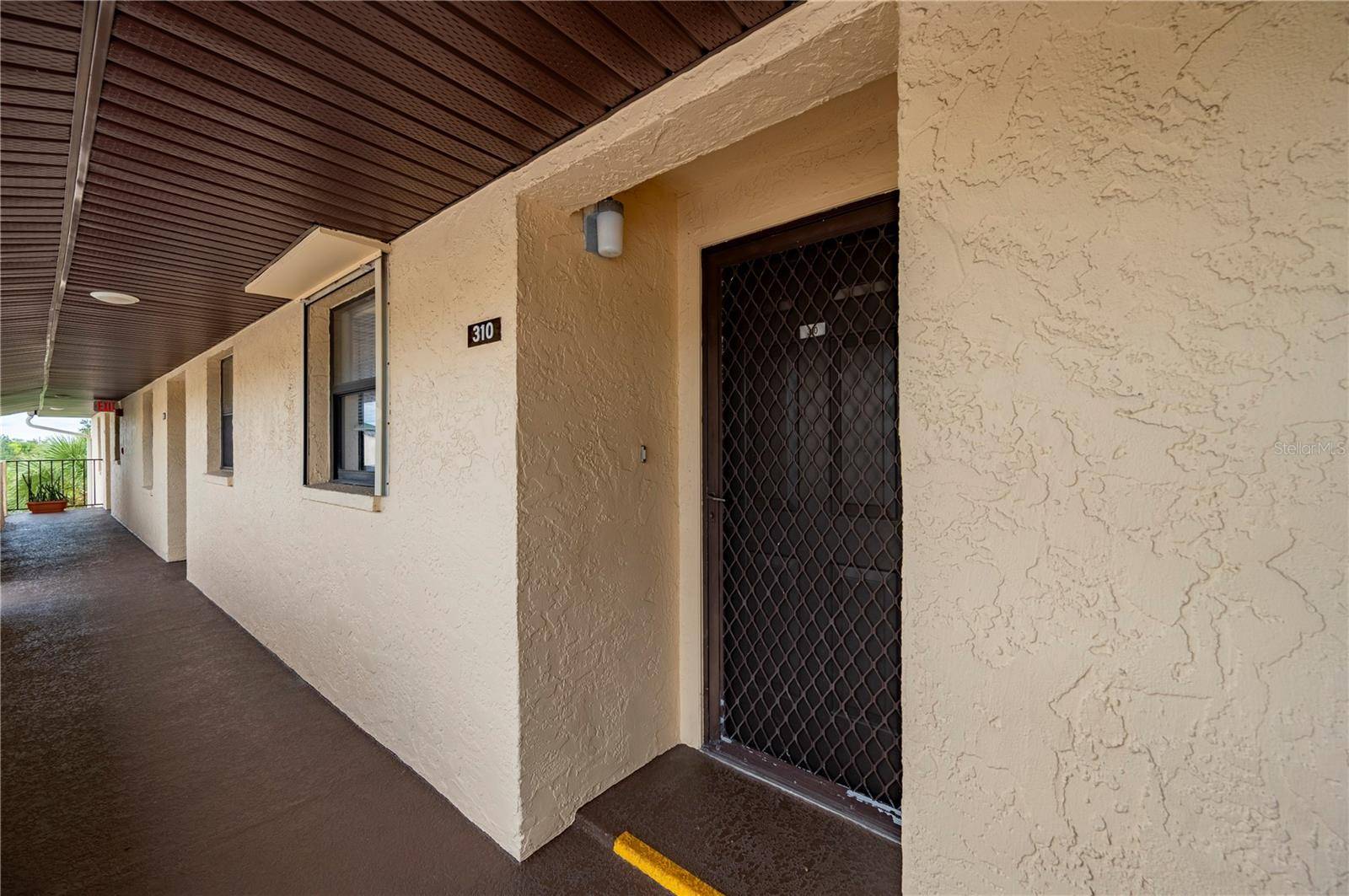 Port Charlotte, FL 33952,2395 HARBOR BLVD #310