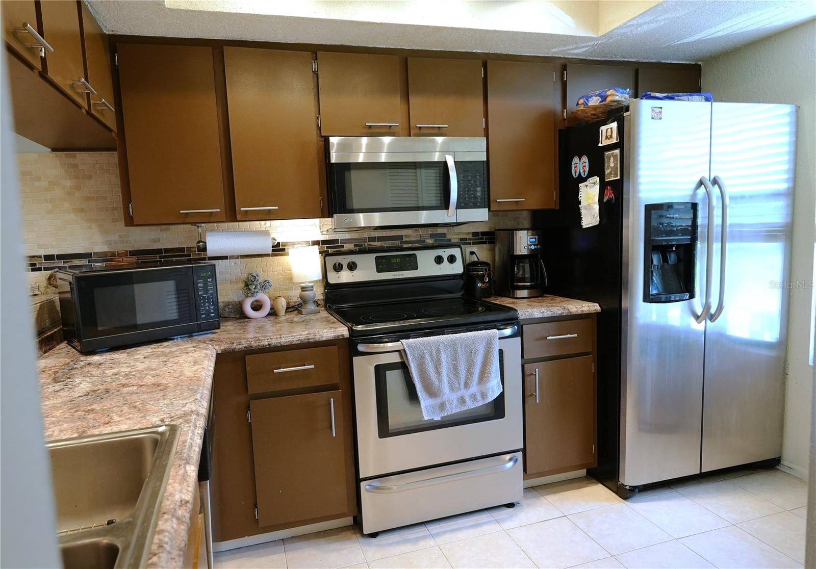 Punta Gorda, FL 33980,1999 KINGS HWY #16B