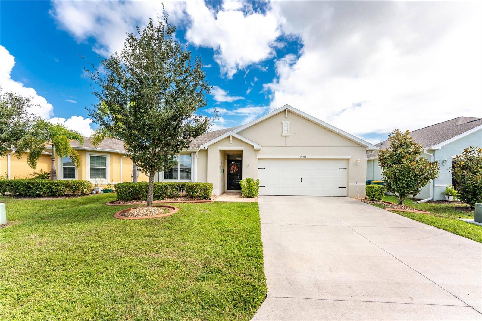 Punta Gorda, FL 33950,25328 E LENOX CIR