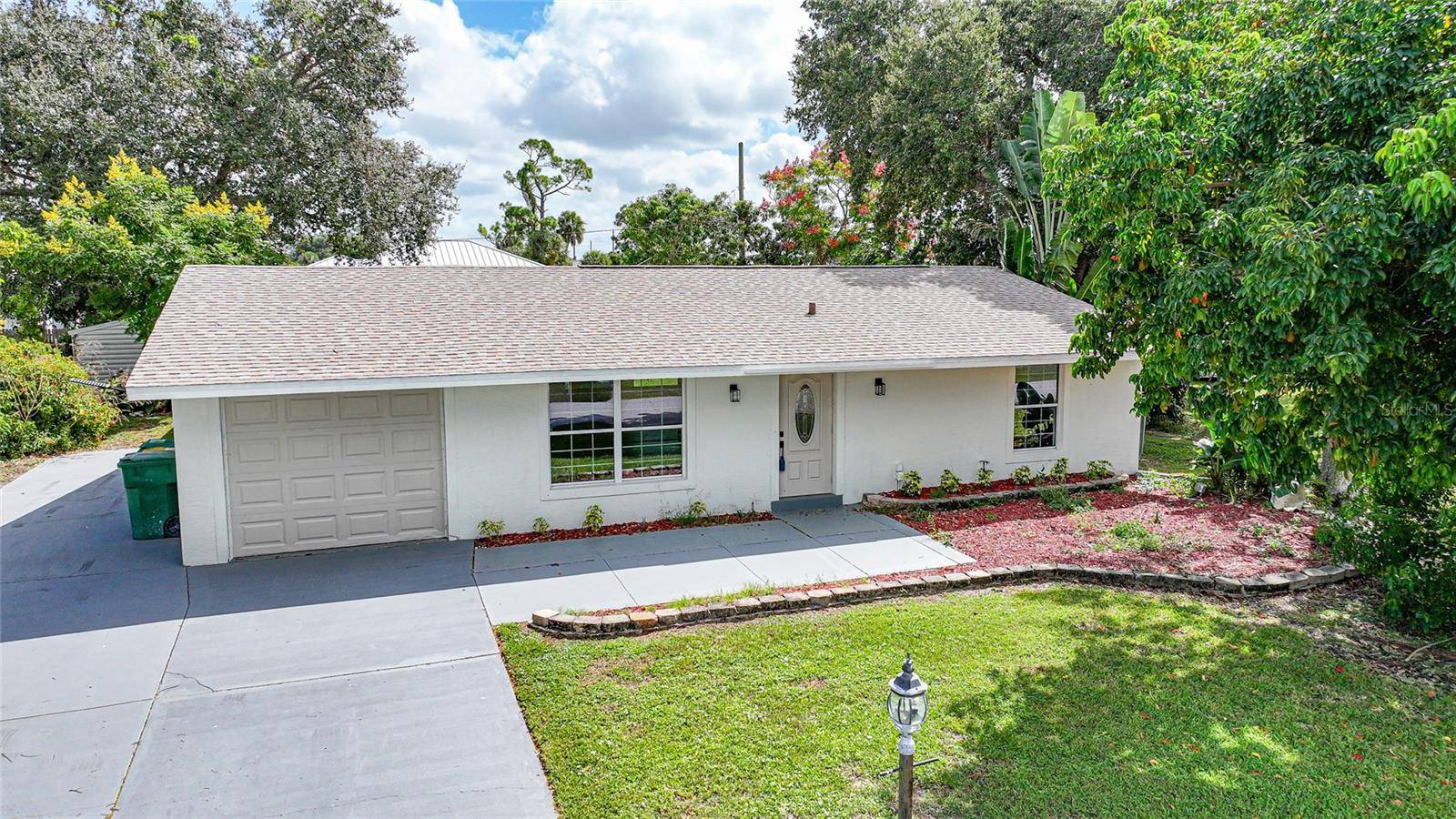 Port Charlotte, FL 33952,2126 HANBY ST