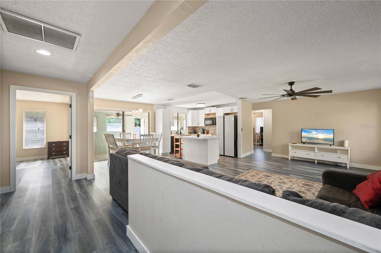 Port Charlotte, FL 33948,947 SILVER SPRINGS TER NW