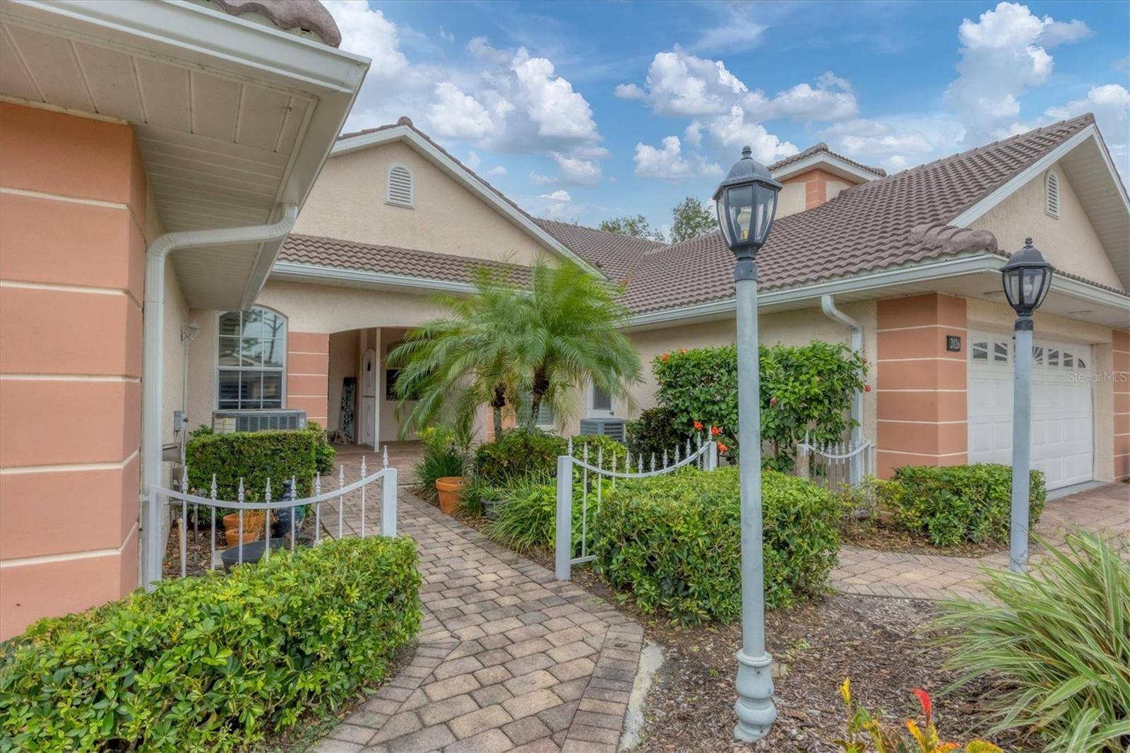 North Port, FL 34288,2028 LYNX RUN