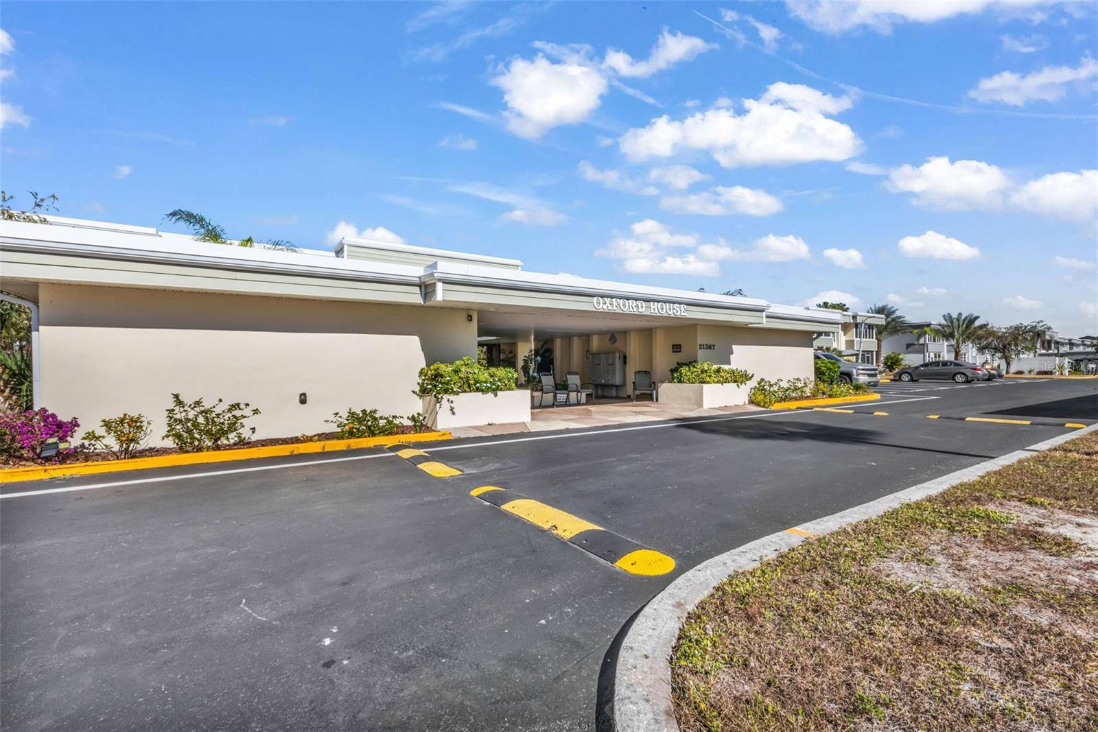 Port Charlotte, FL 33952,21267 GERTRUDE AVE #212