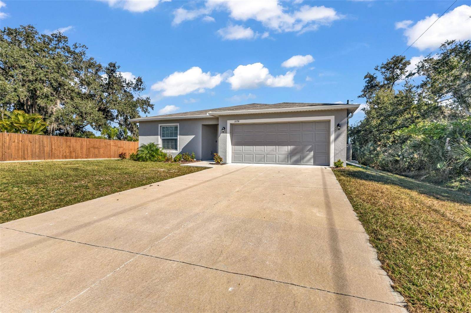 Port Charlotte, FL 33952,1074 MARCUS ST