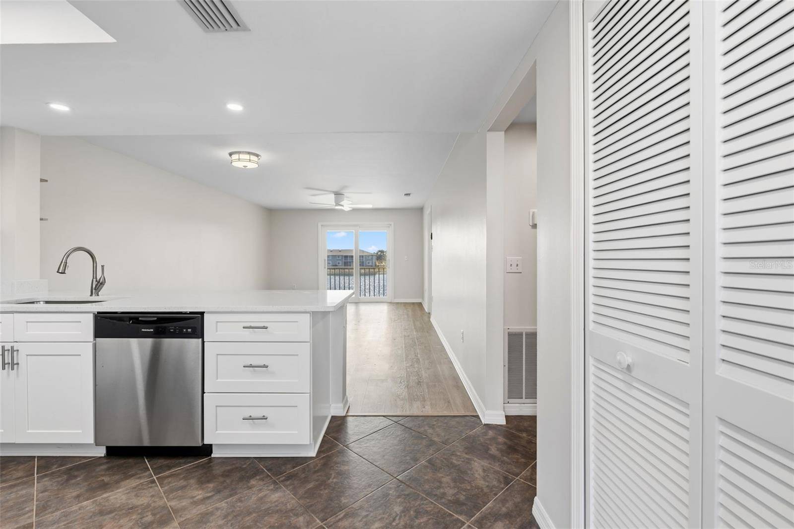 Punta Gorda, FL 33980,3310 LOVELAND BLVD #1908