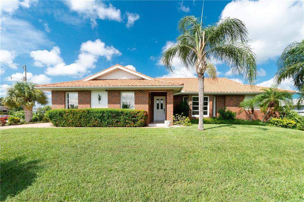 Rotonda West, FL 33947,2 BUNKER CIR