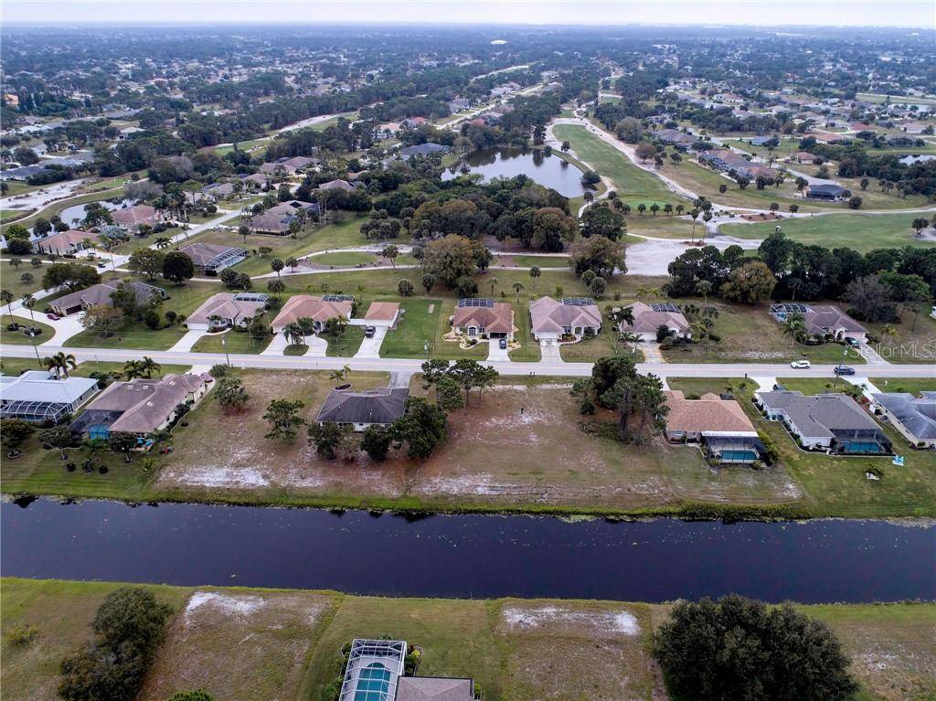 Rotonda West, FL 33947,487 ROTONDA CIR