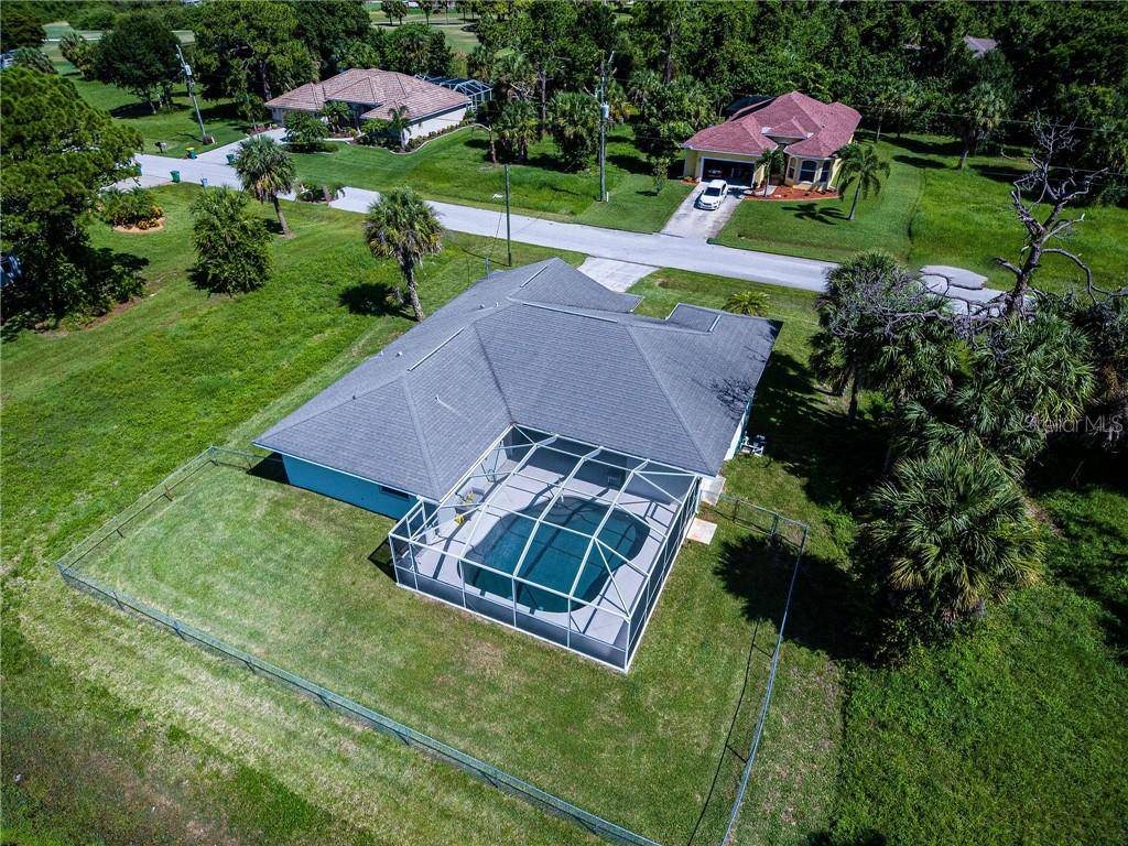 Rotonda West, FL 33947,8 PAR VIEW RD