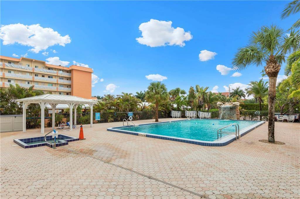 Fort Myers Beach, FL 33931,7500 ESTERO BLVD #703