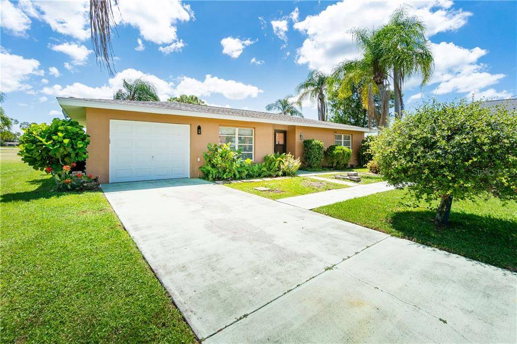 Rotonda West, FL 33947,20 GOLFVIEW CT