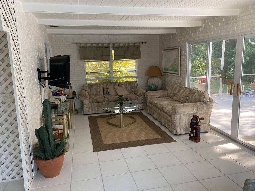 Rotonda West, FL 33947,5 GOLFVIEW TER