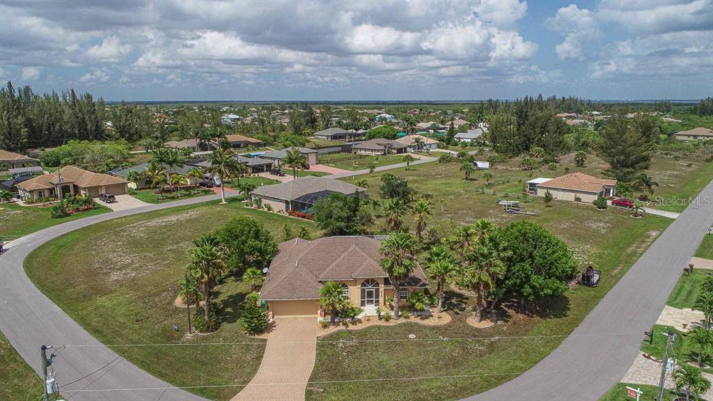 Port Charlotte, FL 33981,15709 AQUA CIR