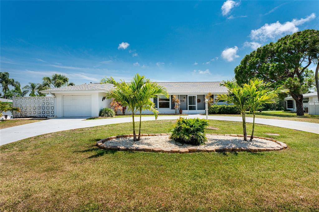 Rotonda West, FL 33947,224 CADDY RD