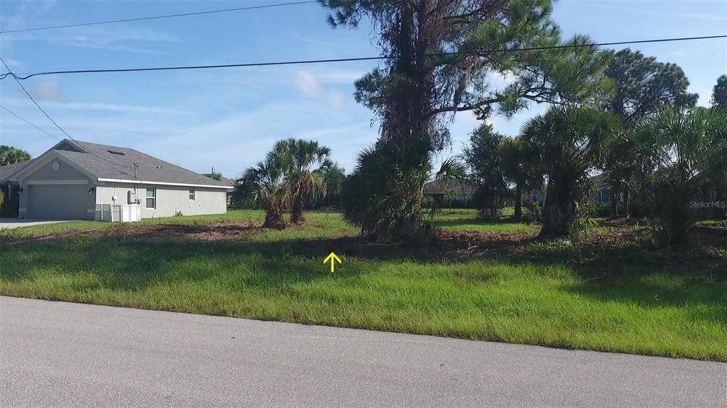 Rotonda West, FL 33947,25 PINE VALLEY LN