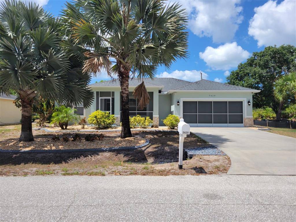Port Charlotte, FL 33981,7429 WATSON LN